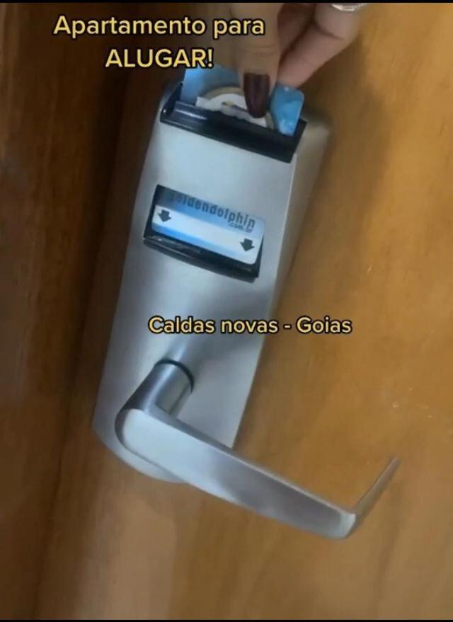 Hotel Golden Dolphin Express - Aguas Termais 24H Caldas Novas Kültér fotó